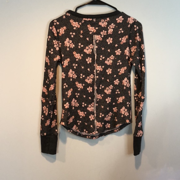 We The Free Top - Picture 2 of 3